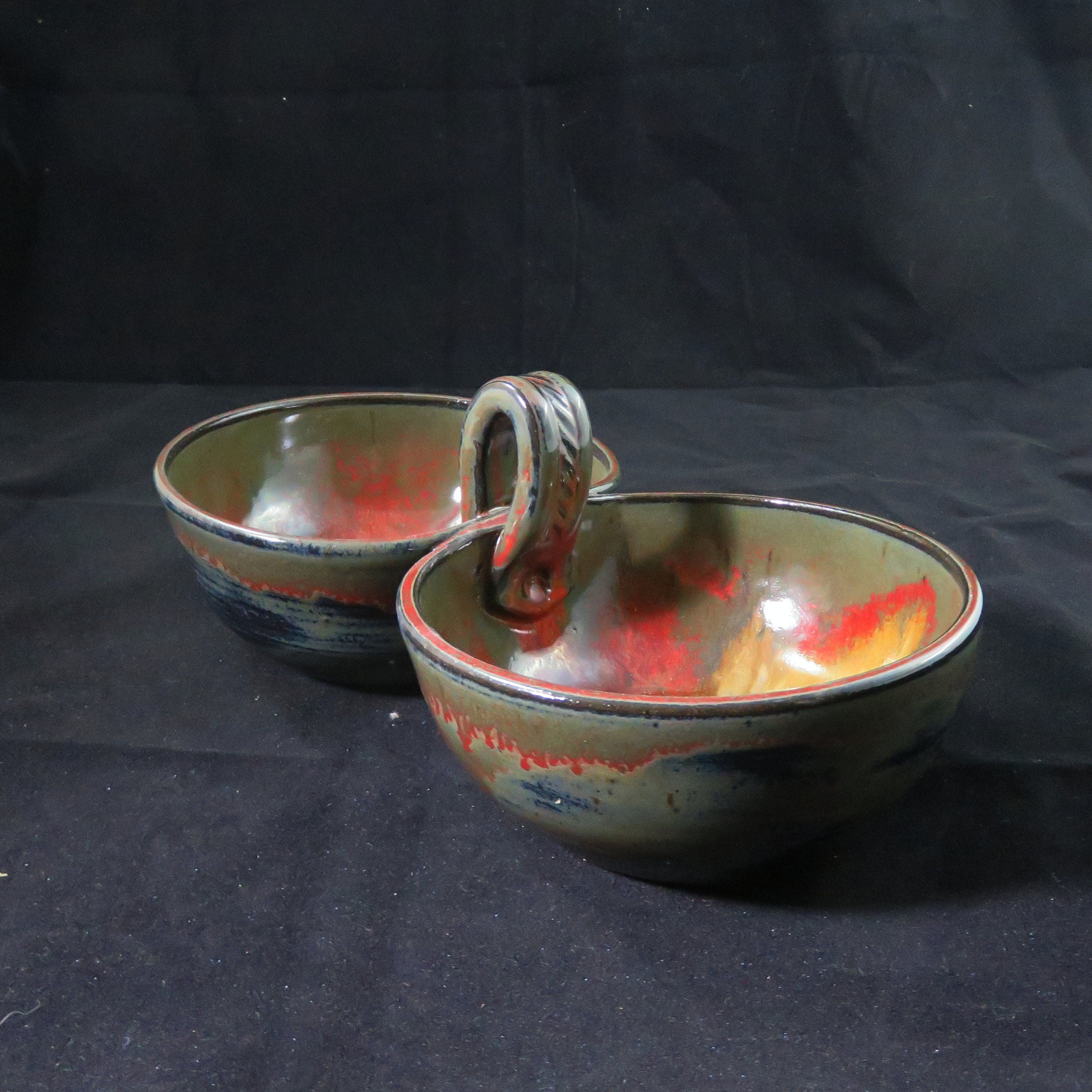 Pottery salsa server,condiment dish,salsa bowl,serving dish,ready to