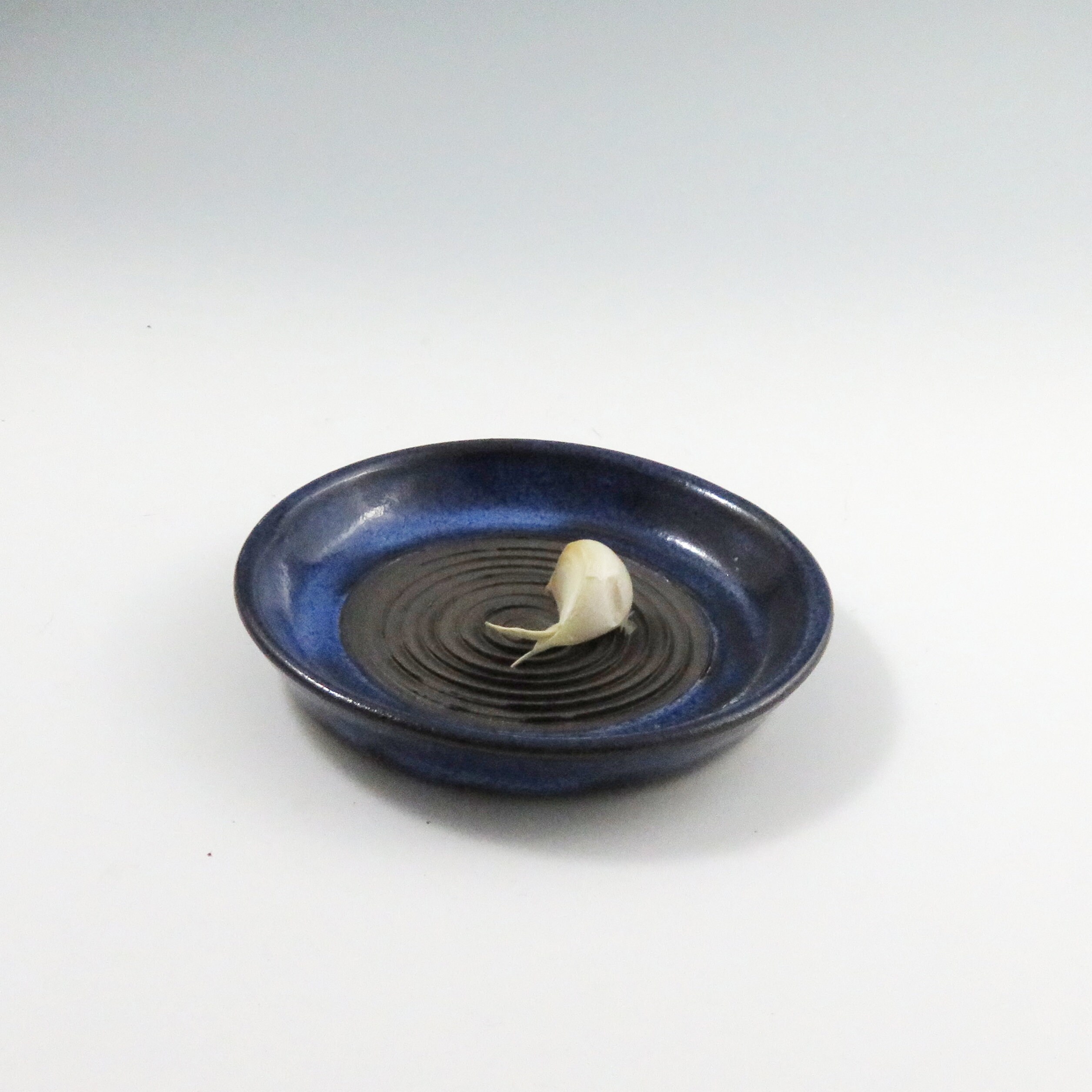 Pottery Garlic Grater Dish,Ceramic Garlic Grater Dish,blue Garlic Dish