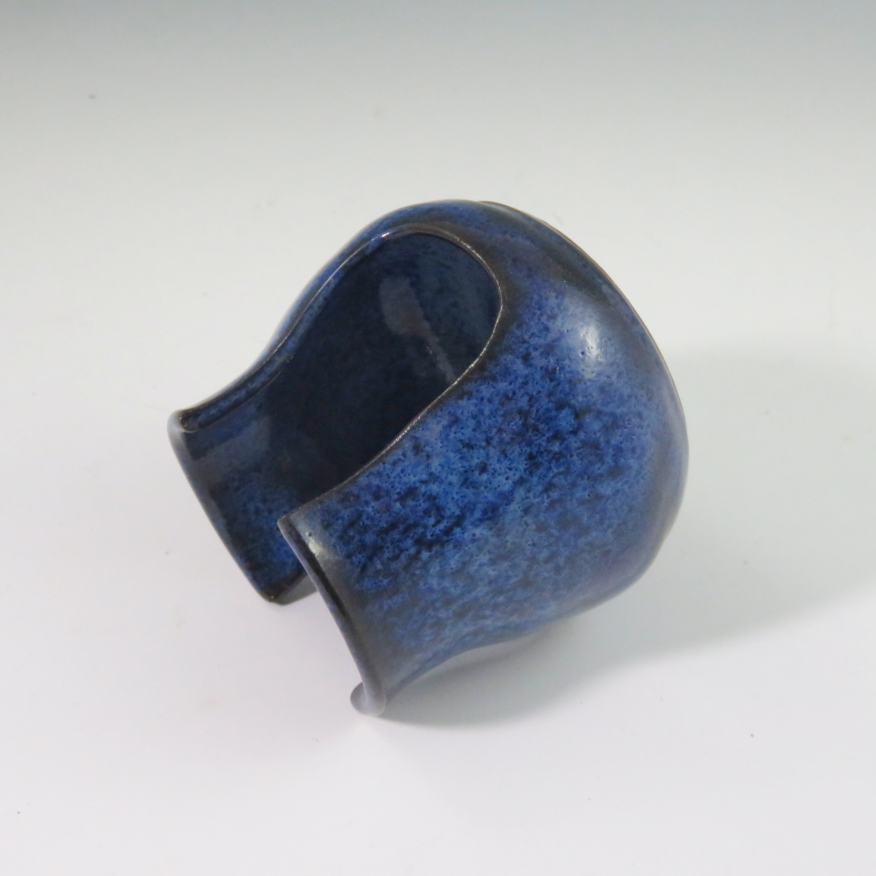 Pottery Sponge Holder,Sponge Keeper,Ready to ship,Blue Sponge Holder