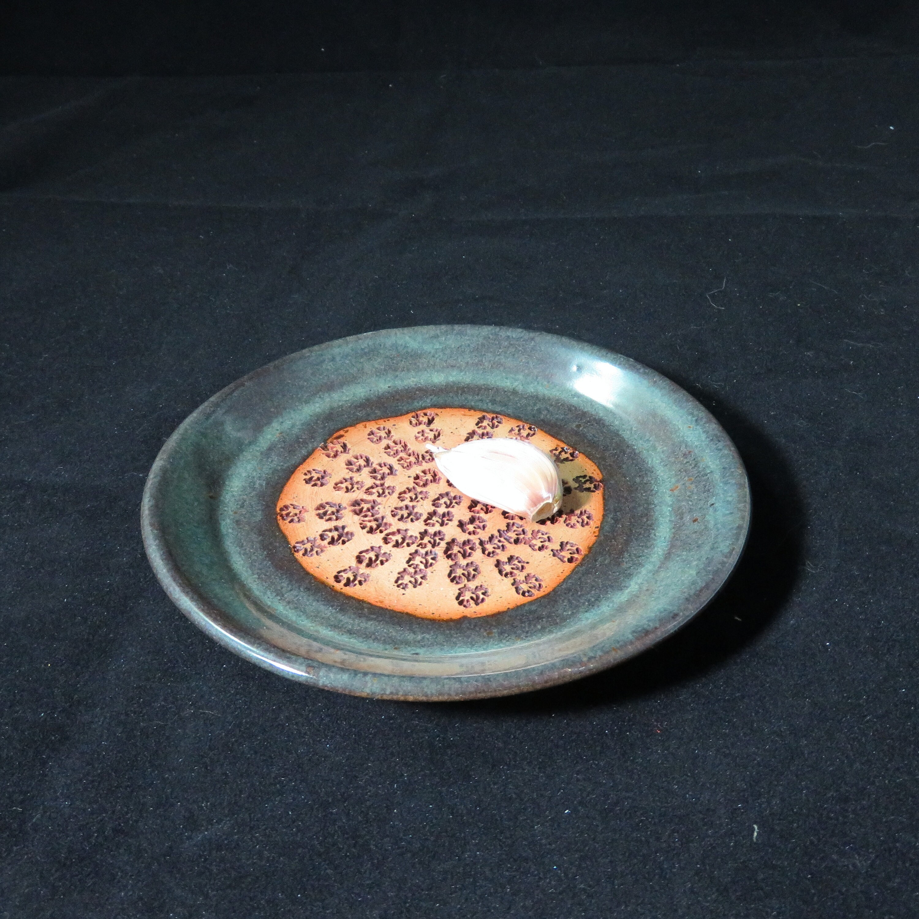 Pottery Garlic Grater Dish,Ceramic Garlic Grater,green Garlic Dish