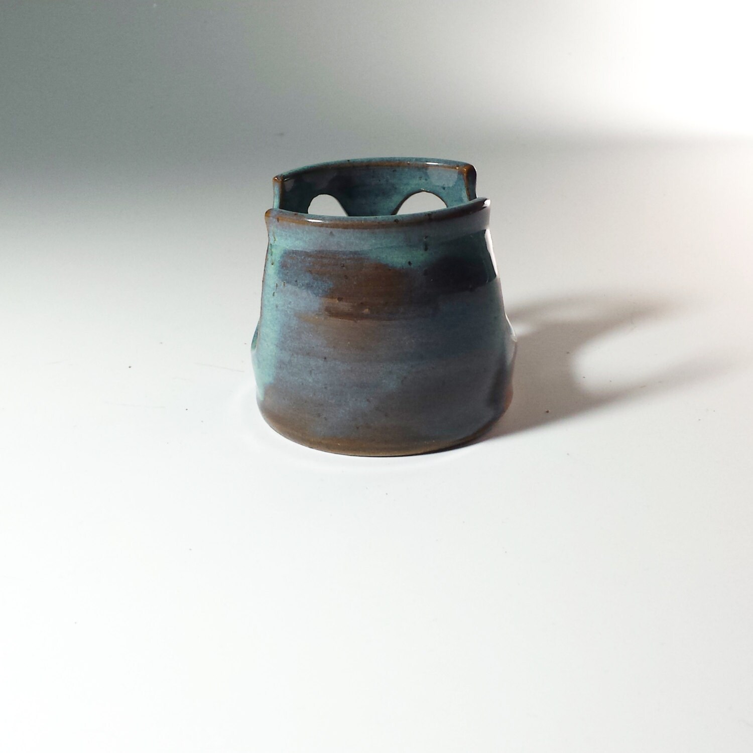 Handmade Wheel Thrown Ceramic Pottery Sponge Holder,Ready to ship, Blue