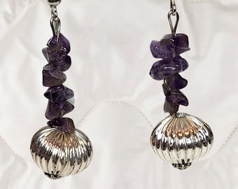Purple Glass Chip Dangle Earrings (E37)