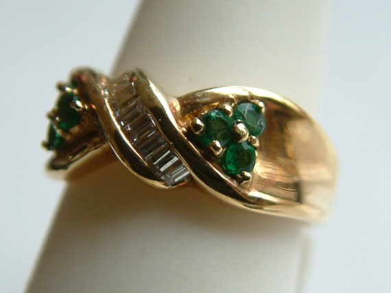 Estate Emerald  & Diamond twist band ring, solid … - image 2