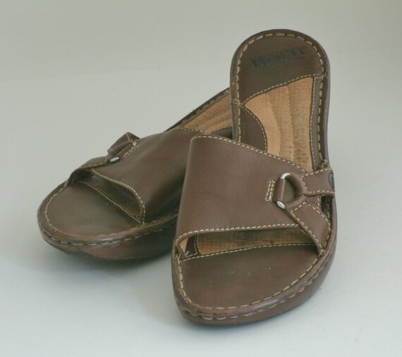 born leather slides