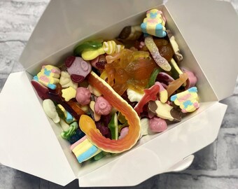 The Animal Mix Pick & Mix Sweet Box