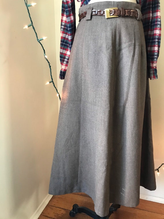 waist 28" brown wool high waisted maxi skirt with 