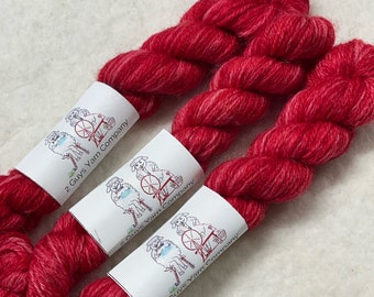 100 yards mini skein - BFL/Nylon - Secretary’s Lipstick