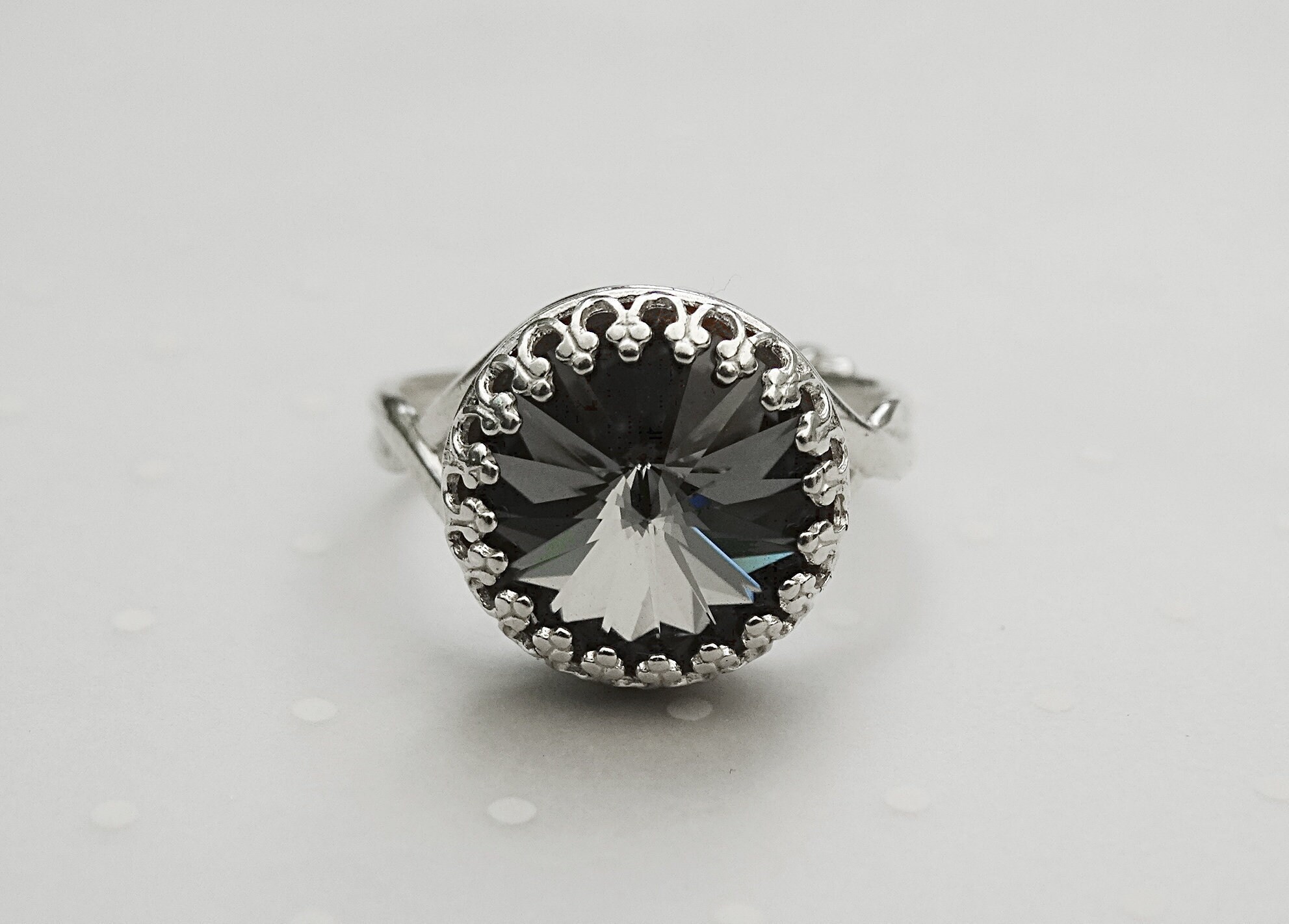 Onnauwkeurig Gevangenisstraf Rendezvous Black Diamond Swarovski Crystal Cocktail Ring Crystal - Etsy Onnauwkeurig Gevangenisstraf Rendezvous Black Diamond Swarovski Crystal Cocktail Ring Crystal - Etsy