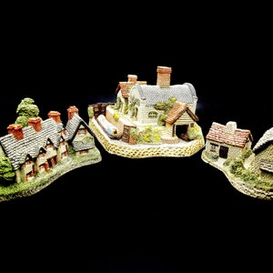 Vintage Period English Cottage Figurines, David Winter English Cottage Figurines, Collectible British Ceramic Cottages