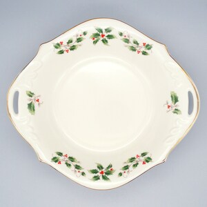 Royal Limited "Holly Holiday" Bon Bon, Vintage Holly & Berry Porcelana Candy Bowl, Winter Woodland Holly Serving Bowl
