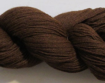 Yarn, 100% alpaca Brown yarn. 3 ply