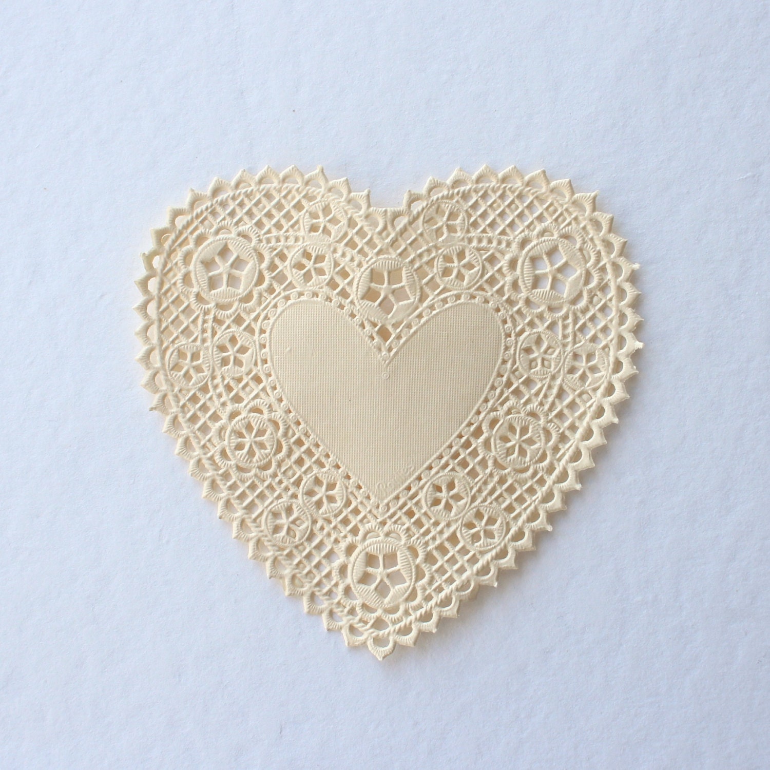 Pastel Heart lace Paper Doilies - 4 Inch - Set of 10- Valentine - Wedding  Favor