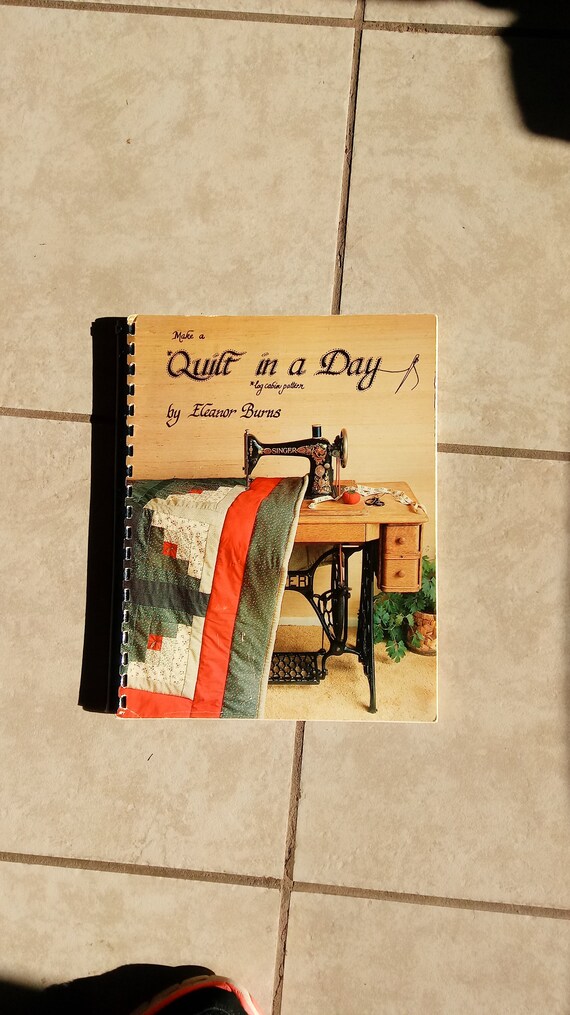 Make A Quilt In A Day Log Cabin Pattern By Eleanor Etsy