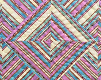 Pastel Tumbler Baby Girl Quilt - Machine Quilted