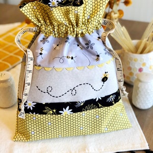 PDF Fabric drawstring bee bag sewing pattern, fabric pouch or purse. Bee black and yellow bag pattern.
