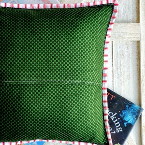 Pdf Christmas pillow pattern, Twas the night pillow, pillow pocket to hold books and cards, green and red quilted decorative pillow pattern image 7