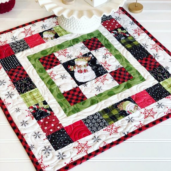 PDF Simply Merry Christmas Tabletopper pattern, patchwork quilted Christmas tablerunner pattern, instant download