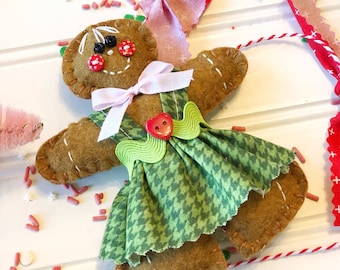 Christmas felt garland pattern, gingerbread sewing PDF