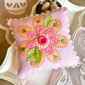 PDF Floral Spring Forward felt flower embroidered pillow sewing pattern image 2