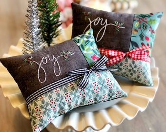 PDF Christmas Joy mini pillow pattern, chalkboard art fabric tiered tray decor