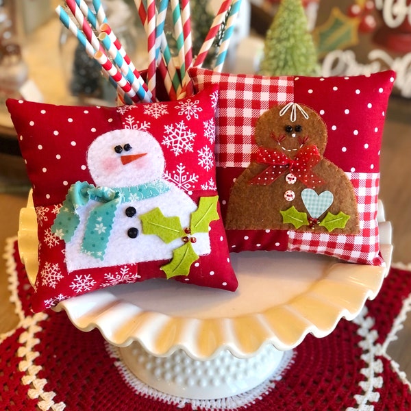 PDF pattern for Snowman and Gingerbread Holiday Friends mini applique pillow