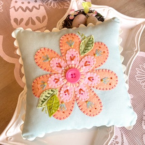 PDF Floral Spring Forward felt flower embroidered pillow sewing pattern image 3