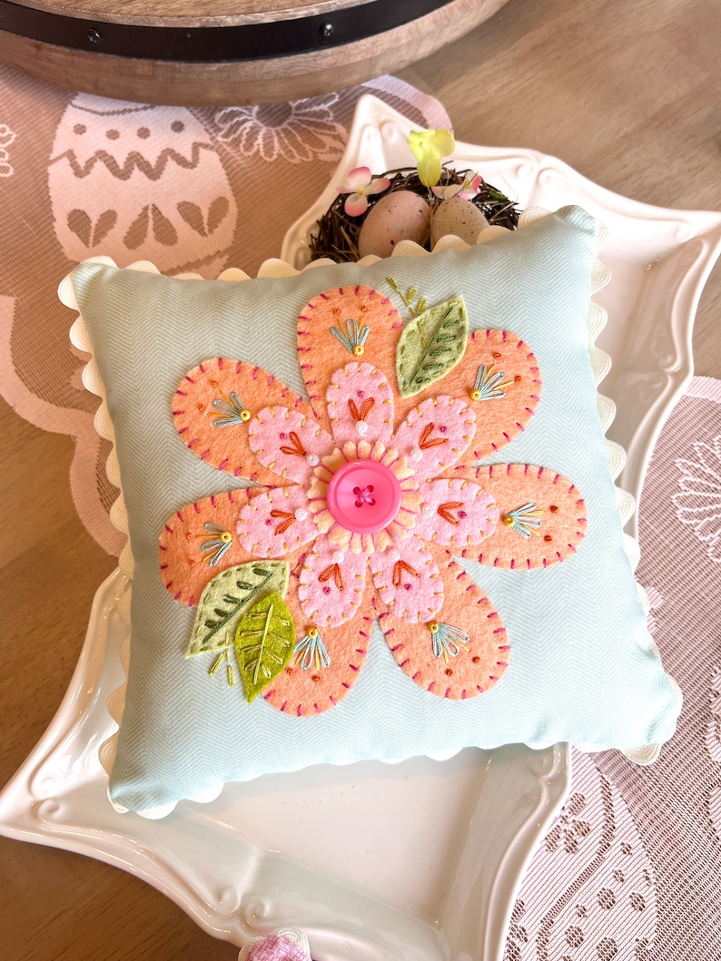 PDF Floral Spring Forward felt flower embroidered pillow sewing pattern image 3