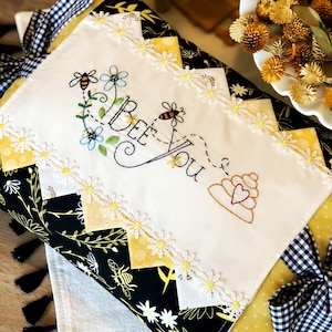 PDF Bee embroidery pillow pattern, decorative embroidered black and yellow pattern. Pillow cover pattern