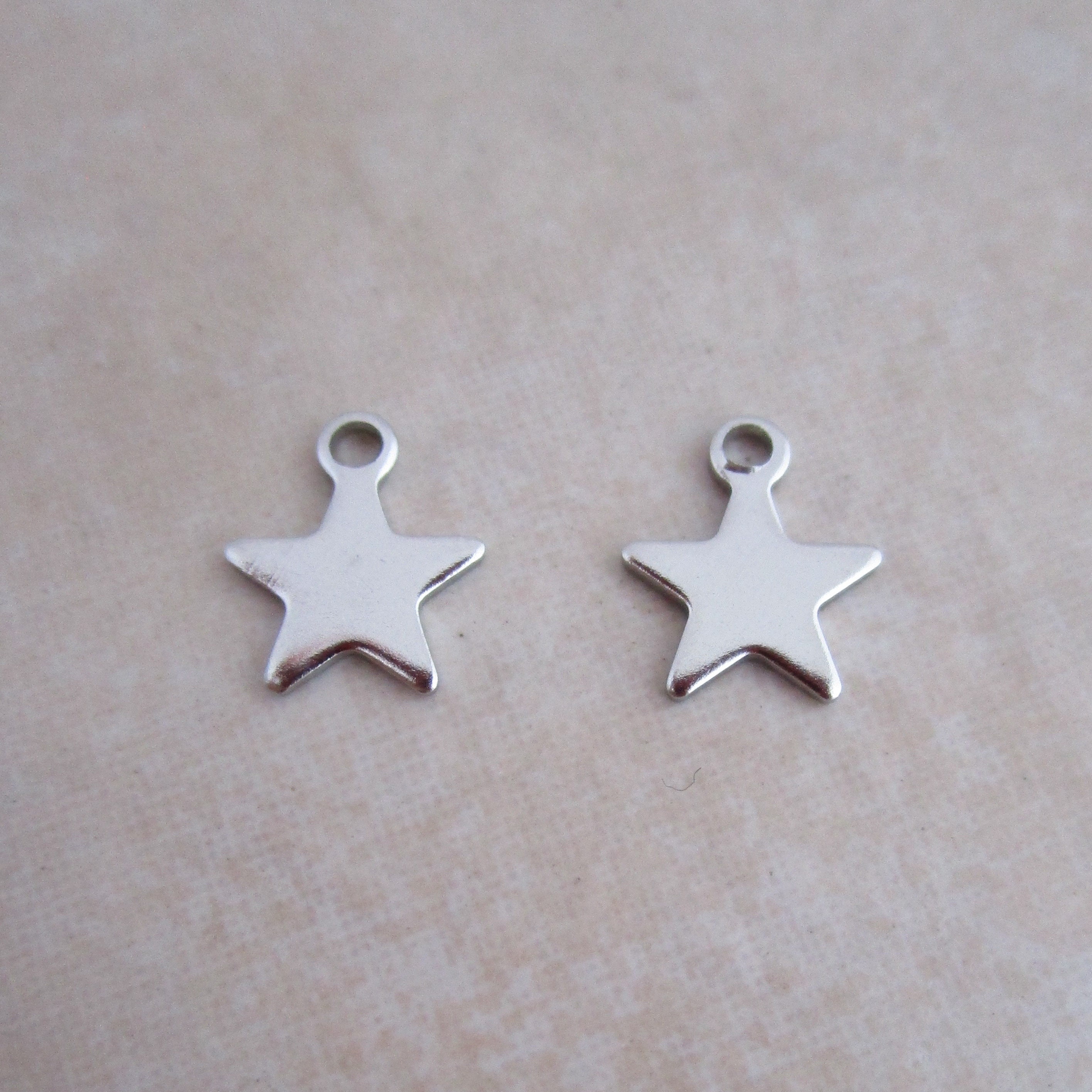 stainless steel  star charms 10mm