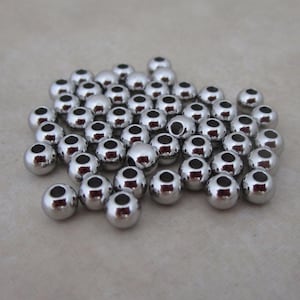 3.8mm round beads stainless steel seamless 1.5mm hole