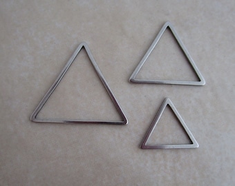 triangle links multi pack of 30 stainless steel geometric connectors hypoallergenic