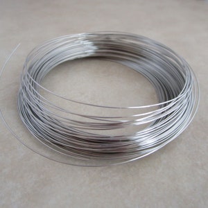 20 meters (787 inches) 26 gauge soft round stainless steel wrapping wire