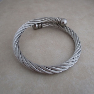 stainless steel bangle bracelet bold hypoallergenic 304
