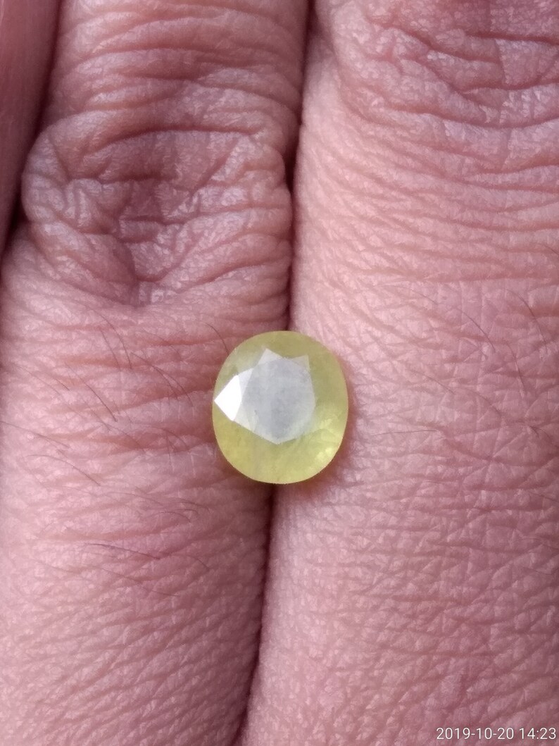 1.38ct Natural Yellow Oval Cut Sapphire Gemstone image 9
