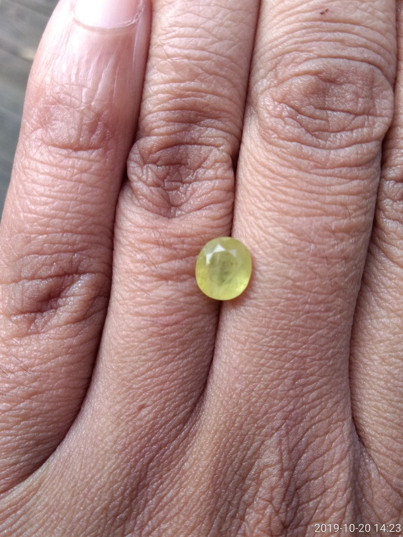 1.38ct Natural Yellow Oval Cut Sapphire Gemstone image 5