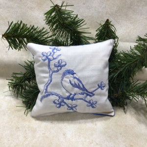 Balsam Pillow, Balsam Fir Pillow, Birds, Embroidered