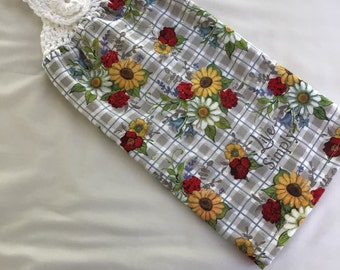 Hanging Towel with Flowers, Pansies, Daisies, Vines, Cotton, Crocheted