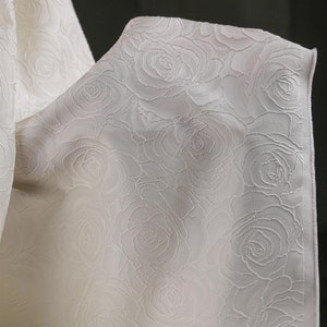Pretty Rose Flower Jacquard Fabric, Large Roses White Lace Fabrics for Wedding Dress, Evening Dress, Prom Gown, Haute Couture, Costumes