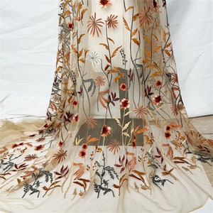 Bellissimo! Tessuto in tulle morbido con fiori e foglie, tessuto in tulle ricamato per abiti, abiti da ballo, abiti da sera, abiti fai da te.
