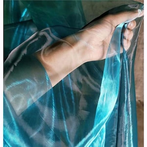Shimmering Green Blue Organza Fabric, Colorful Shinny Fabric for Dance Costumes, Cosplay, Party Gown, Crafts, Fashion Design, Party Decor