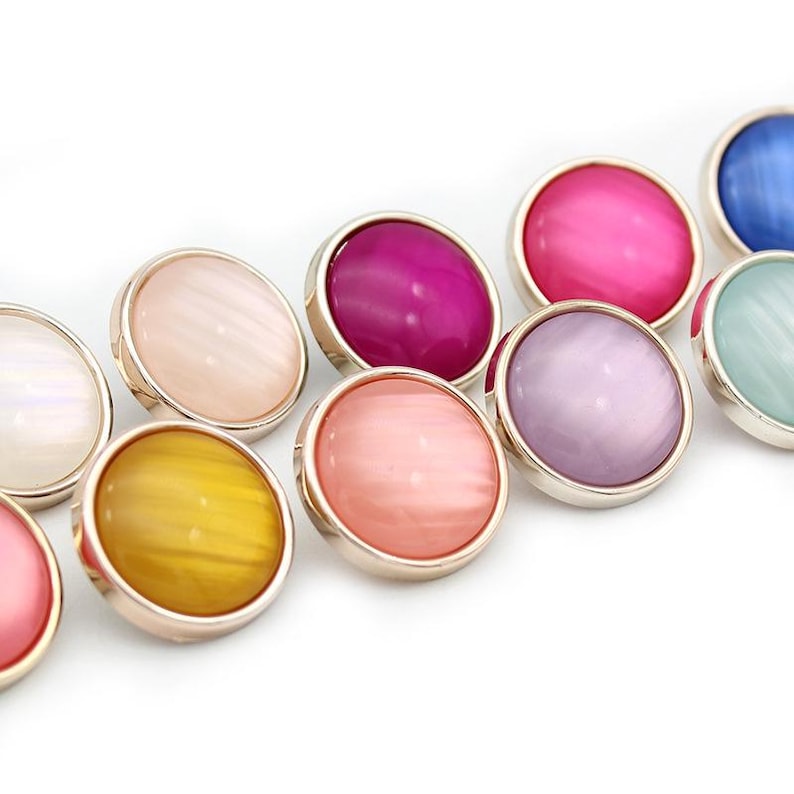 10 Pieces Colorful Simple Round Buttons, Lovely Buttons for Sweater ...