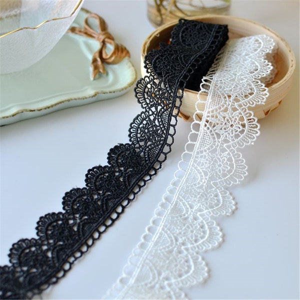 2 Yards Hollow out Scalloped Embroidery Venice Style Lace Trim For Crowns, Costumes, Bridal, Jewelry Design