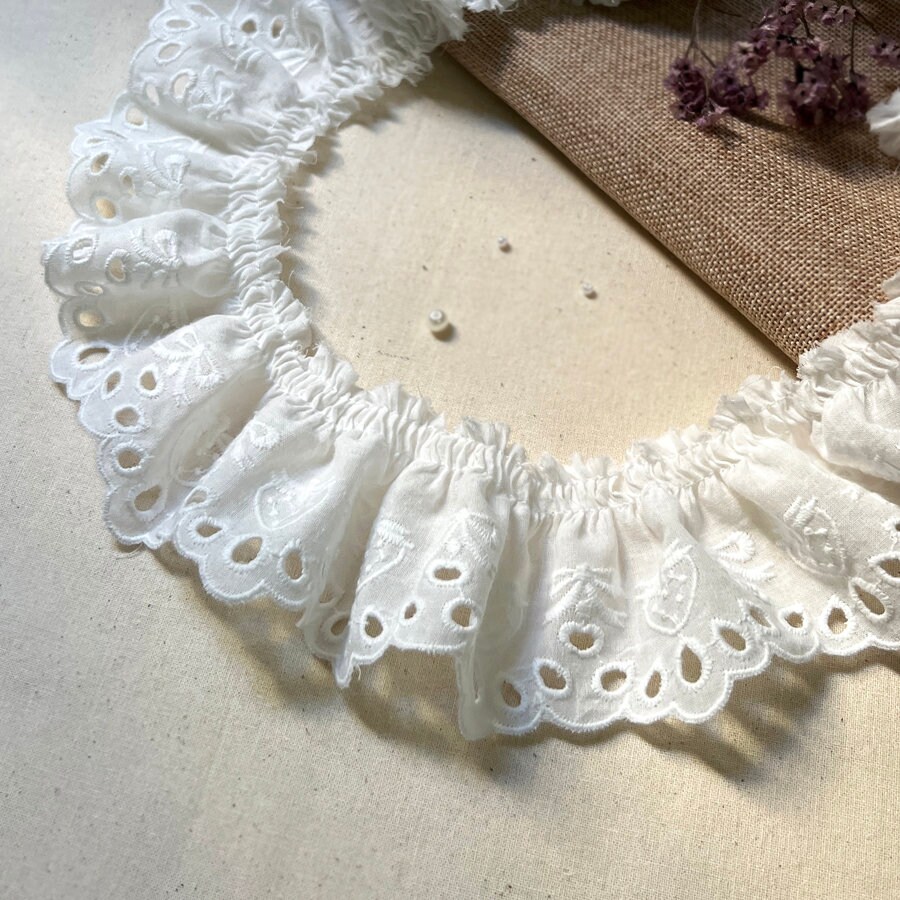 Ruffle Cotton Trim, Cute Bows Strawberry Cotton Lace Trim