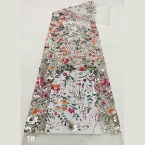 植物の花のオーバーレイ刺繍生地、パーティードレス、ボールガウン、イブニングドレス、ダンス衣装用のスパンコールの花柄ビーズレース生地、1ヤードあたり
