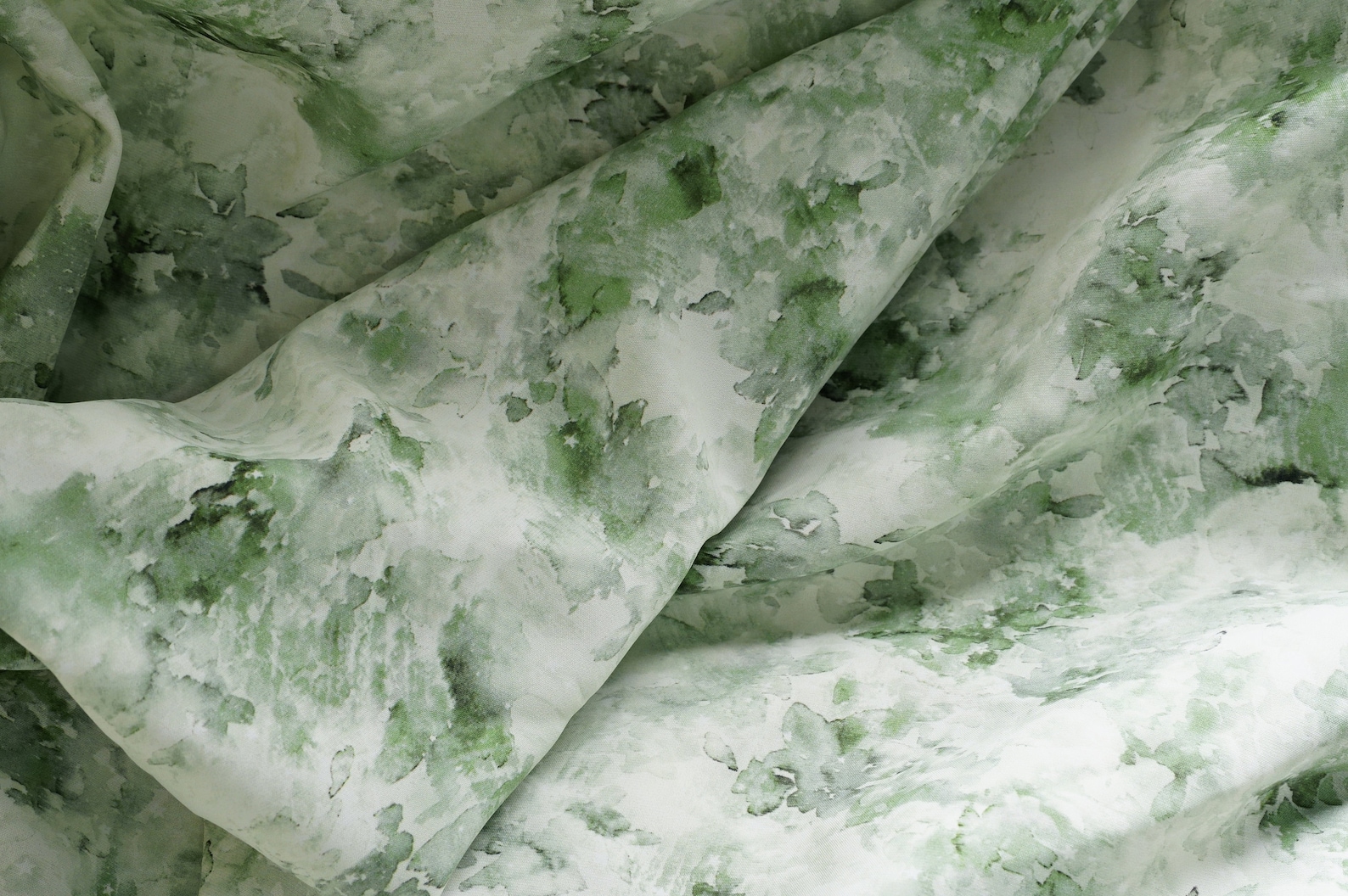 Soft Unique Green Floral Fabric, Soft Unique Flower Print Fabric for Blouse, Summer ...