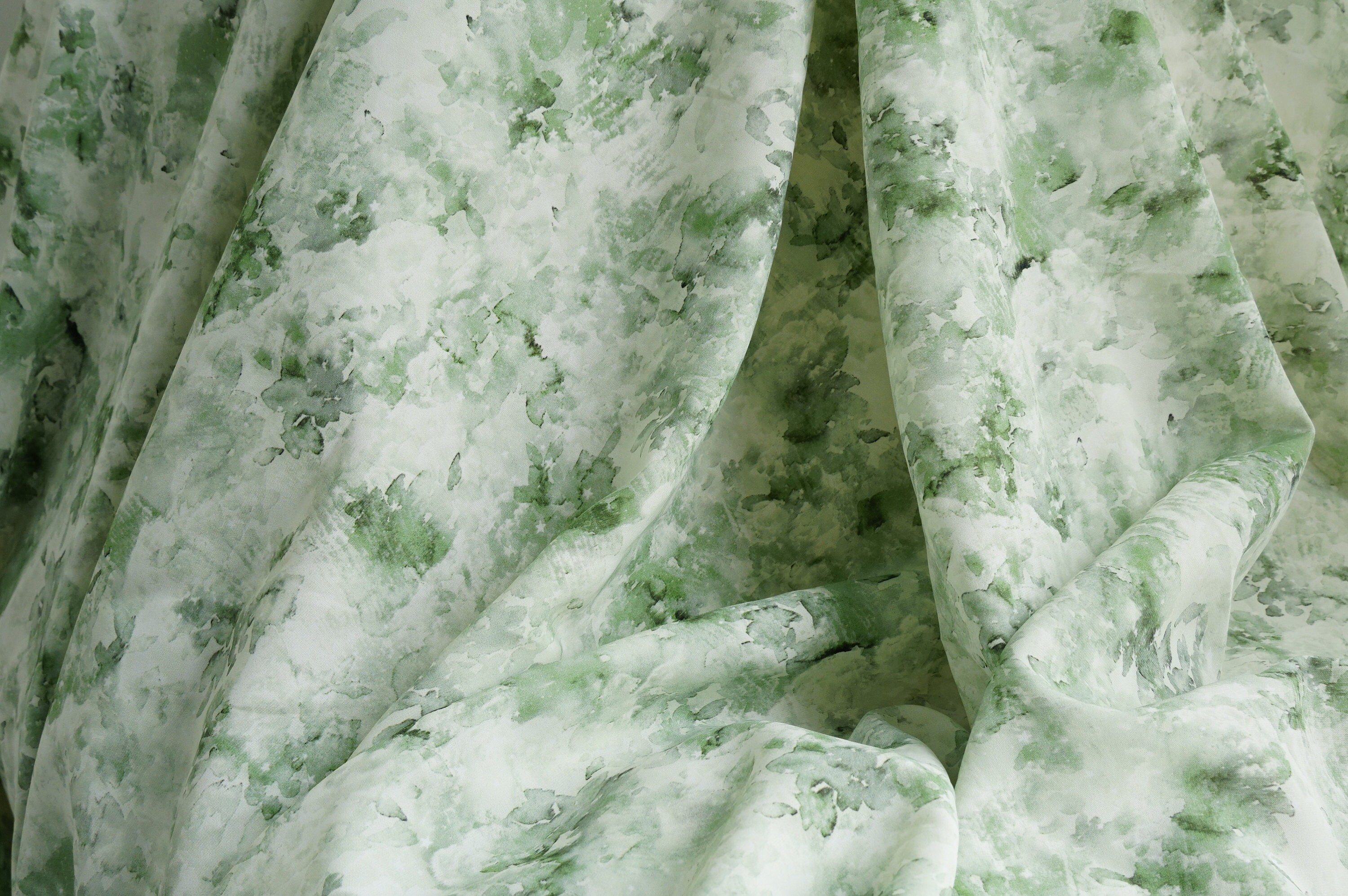 Soft Unique Green Floral Fabric, Soft Unique Flower Print Fabric for Blouse, Summer ...