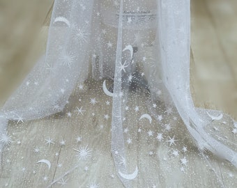 Tela de encaje con estrellas y luna brillante, color blanco roto, de tul brillante, para vestidos de bebé, vestidos de novia, velos de novia y decoración del hogar, por 1 yarda.