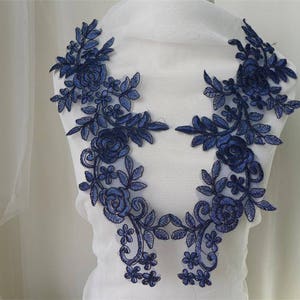 Marineblauw/rokerig grijs/roze mooie kanten appliqué, bladpatroon geborduurde appliqué op mesh Nieuw binnen