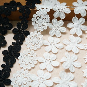 Floral Lace Trim, Vintage Style Lace, Wedding Floral Trim, Girl Headband Lace, Bridal Trim, Bridal Accessory, 2 Yards