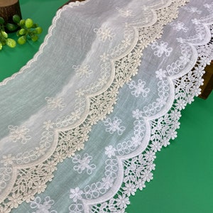 Vintage Cotton Lace Trim, Hollowed Crochet Floral Edge Cotton Trim, embroidery Cotton lace For Wedding Dress, Costume Design, 1 Yard
